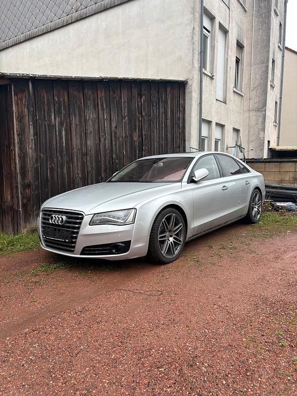 Gebraucht Audi A8 350 PS (257 kW) 2010 Silber Limousine