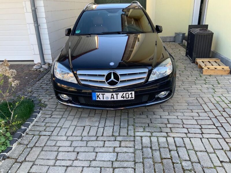 Schwarz Gebraucht 2008 Mercedes C220 Kombi | 11.350 € (Teuer) - Bild 1/4