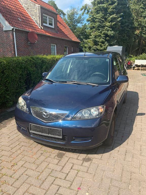 Blau Gebraucht 2007 Mazda 2 Active Limousine | 1.500 € (Guter Preis) - Bild 1/4