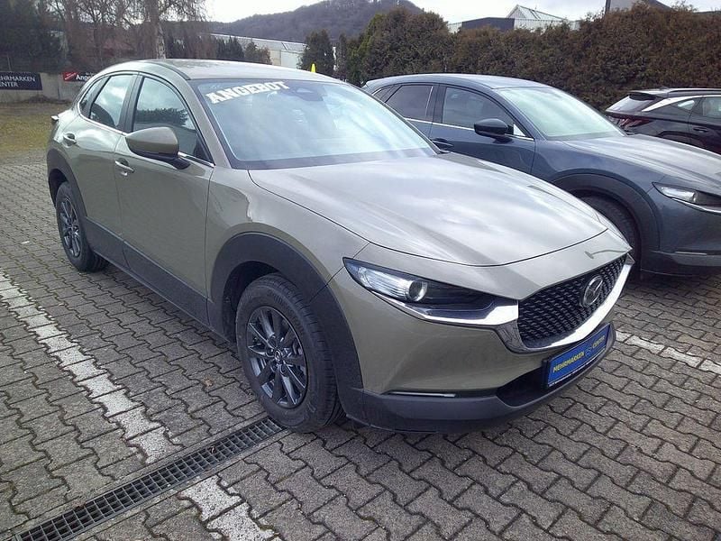 Grau Neu 2025 Mazda CX-30 Prime-Line SUV | 25.990 € - Bild 1/4