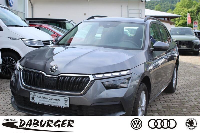 Graphitegrau Gebraucht 2022 Skoda Kamiq Ambition SUV | 20.490 € (Guter Preis) - Bild 1/4