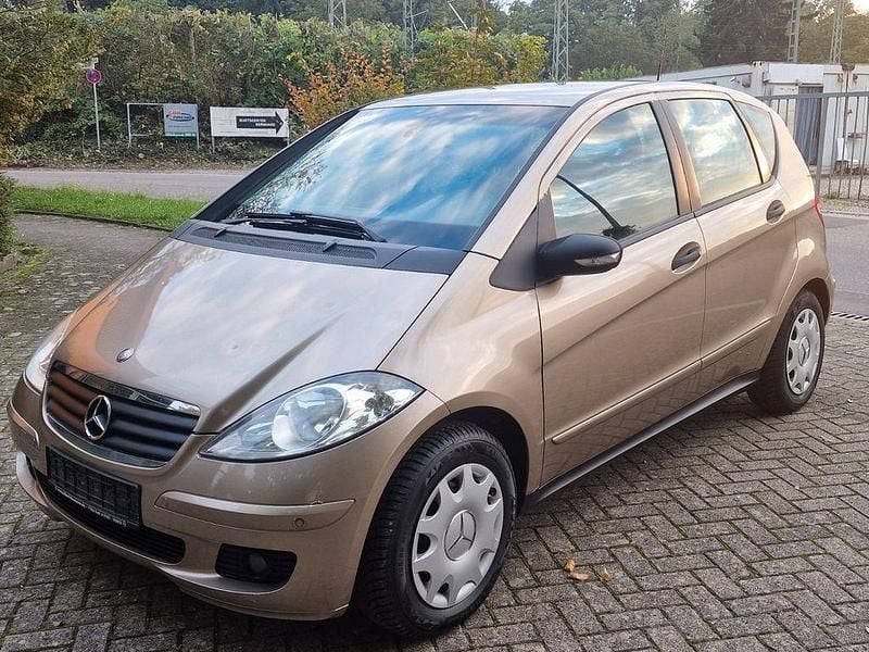 Gelb Gebraucht 2008 Mercedes A150 Classic Limousine | 4.499 € (Guter Preis) - Bild 1/4
