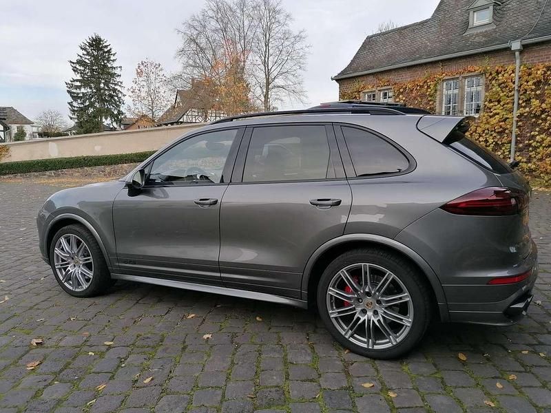 Gebraucht 2015 Porsche Cayenne GTS SUV | 29.900 € (Superpreis) - Bild 1/4