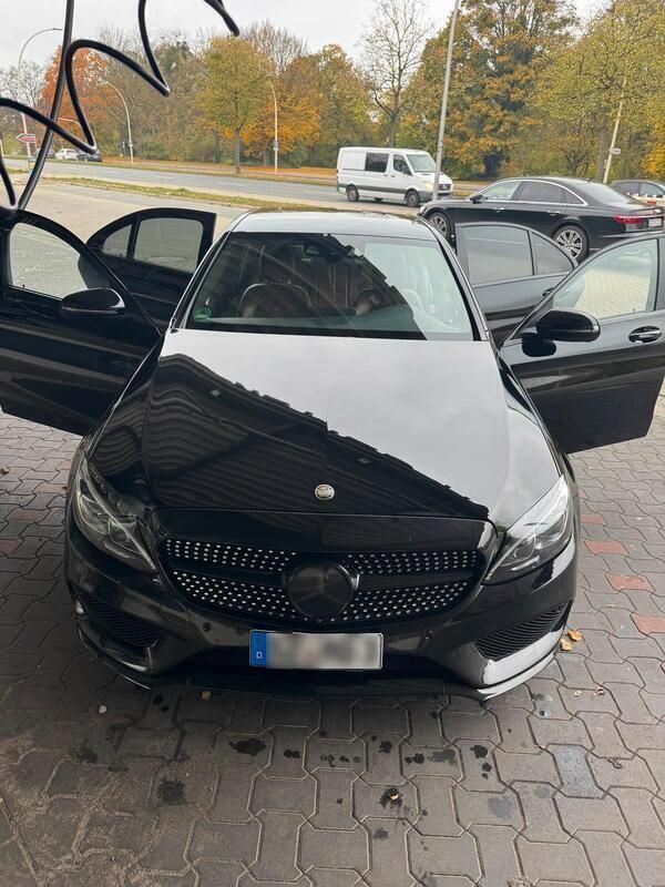 Schwarz Gebraucht 2016 Mercedes C450 AMG AMG Limousine | 26.990 € (Fairer Preis) - Bild 1/4