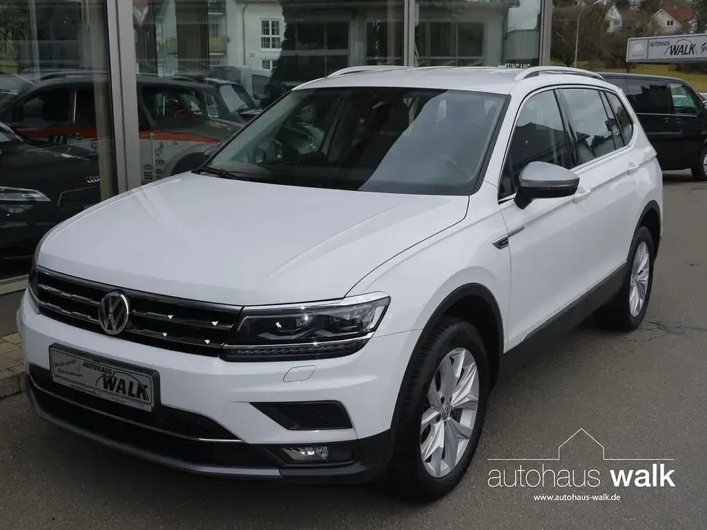 Gebraucht VW Tiguan Allspace Highline 200 PS (147 kW) 2021 Pure white SUV