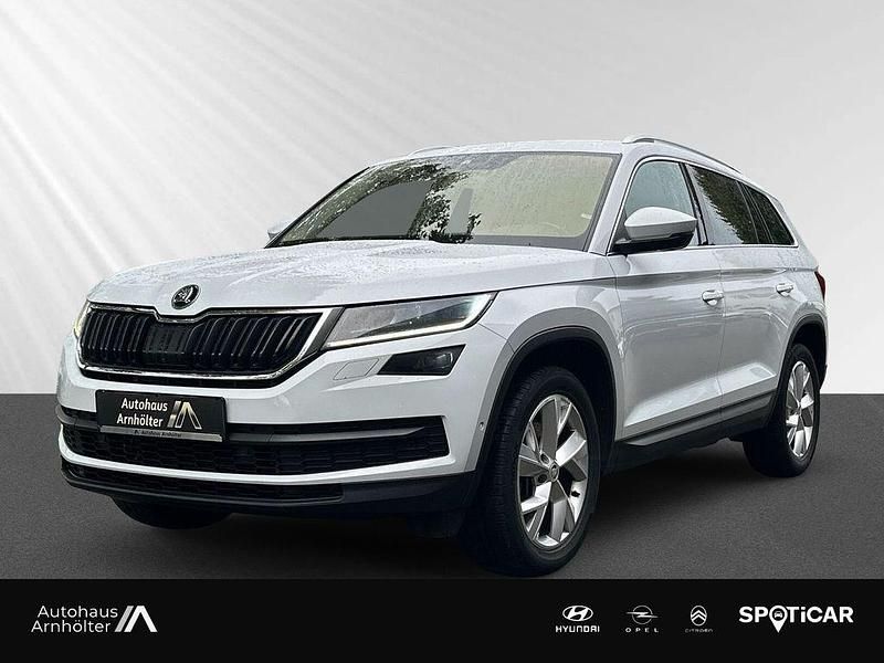 Weiß Gebraucht 2018 Skoda Kodiaq Style SUV | 24.860 € (Fairer Preis) - Bild 1/4