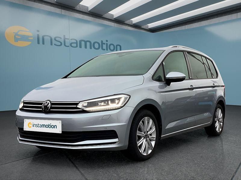 Silber Gebraucht 2024 VW Touran Van / Kleinbus | 35.299 € (Etwas zu teuer) - Bild 1/4