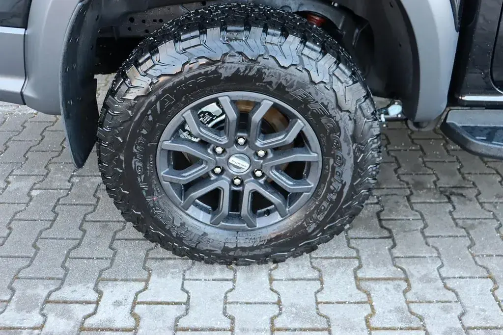 Neu Ford Ranger Raptor 209 PS (153 kW) 2026 Absolute black metallic Pickup
