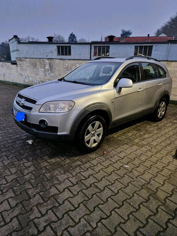 Gebraucht Chevrolet Captiva 136 PS (100 kW) 2009 Silber SUV