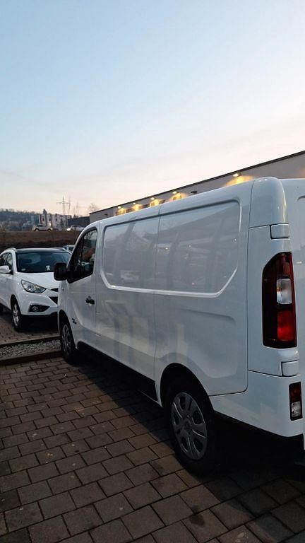 Gebraucht Fiat Talento 145 PS (106 kW) 2019 Weiß Van / Kleinbus