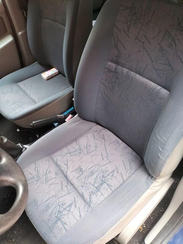 Second-hand Dacia Logan 87 CP (63 kW) 2005 Albastru Berlinǎ