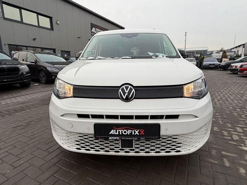 Gebraucht VW Caddy Basis 122 PS (89 kW) 2021 Weiß Van / Kleinbus