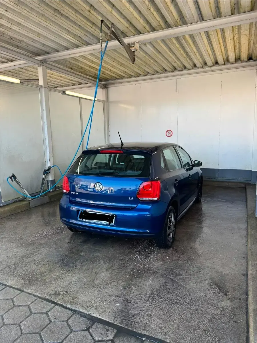 Gebraucht VW Polo 96 PS (70 kW) 2010 Blau Kleinwagen