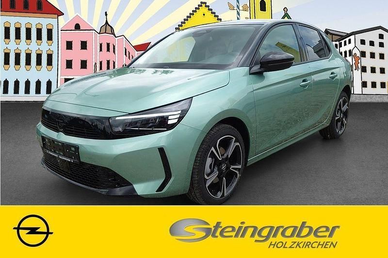 Grün Neu 2025 Opel Corsa Limousine | 25.980 € (Teuer) - Bild 1/4