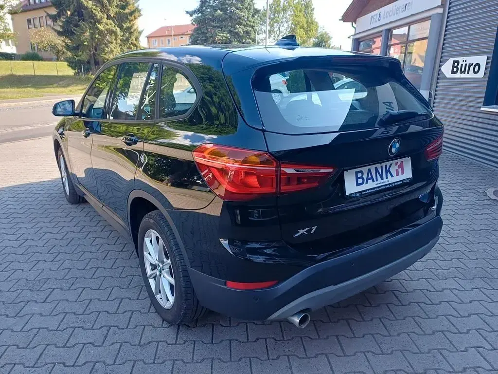 Gebraucht BMW X1 140 PS (102 kW) 2018 Schwarz SUV