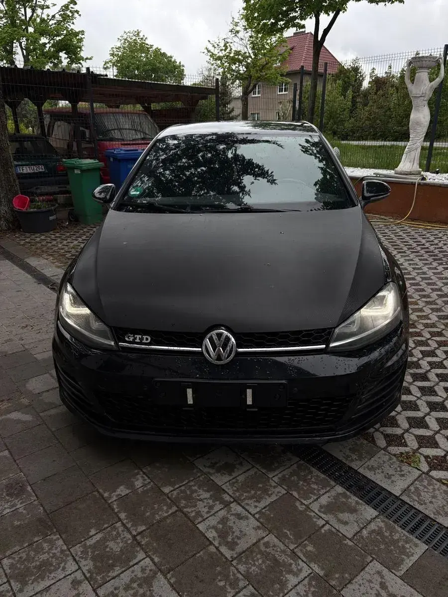 Second-hand VW Golf VII GTD 184 CP (135 kW) 2014 Berlinǎ