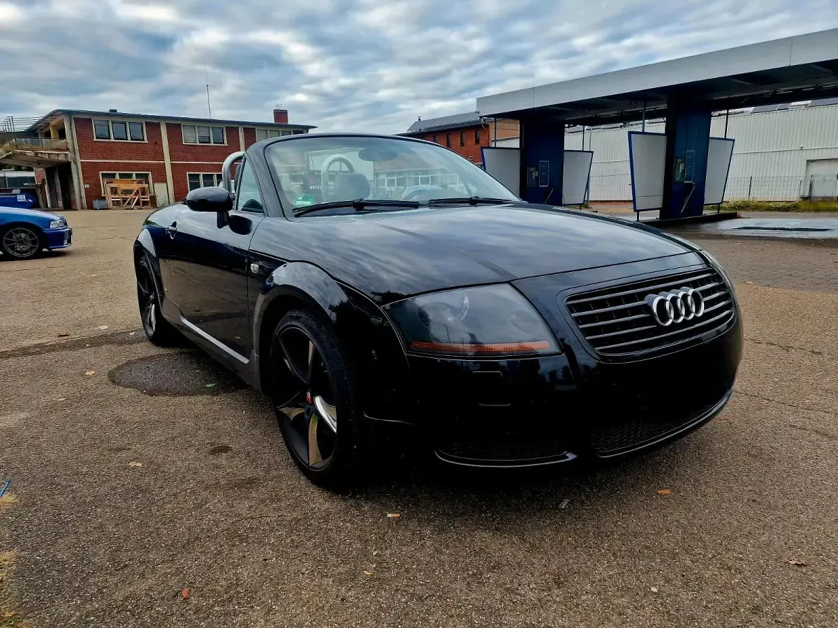 Gebraucht Audi TT Roadster 190 PS (139 kW) 2005 Schwarz Cabrio