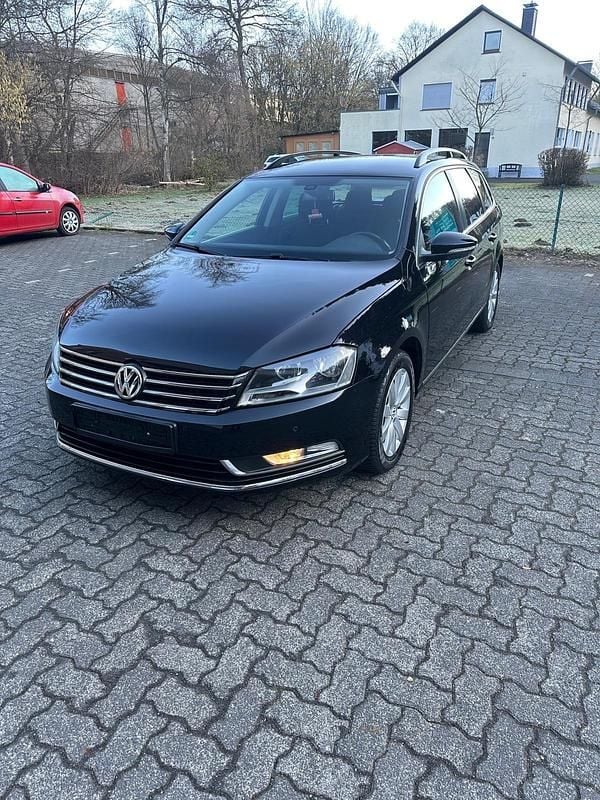 Gebraucht VW Passat 140 PS (102 kW) 2014 Schwarz Kombi