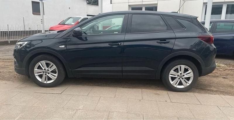 Gebraucht Opel Grandland X 120 PS (88 kW) 2018 Schwarz SUV