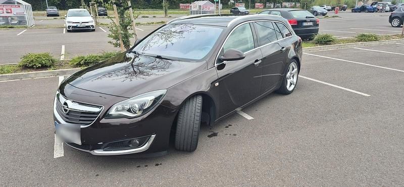 Gebraucht Opel Insignia 170 PS (125 kW) 2015 Braun Kombi