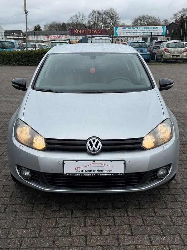 Gebraucht VW Golf VII Match 86 PS (63 kW) 2012 Silber Limousine