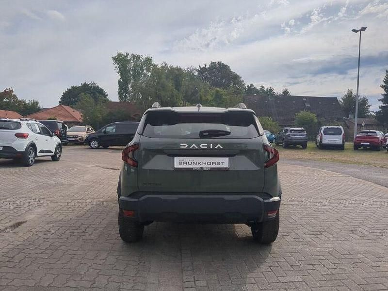 Neu Dacia Duster Essentiel 101 PS (74 kW) 2025 Dolomitgrau SUV