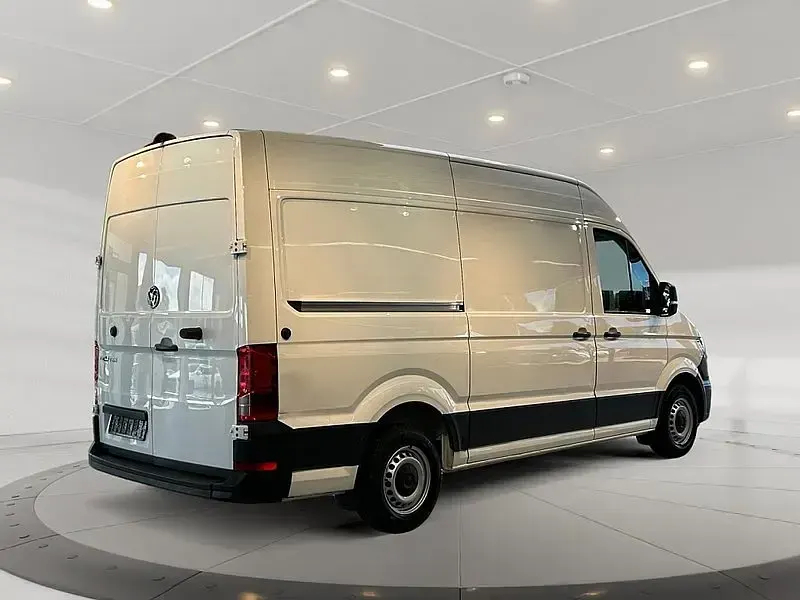 Gebraucht VW Crafter 140 PS (102 kW) 2023 Candyweiss Van