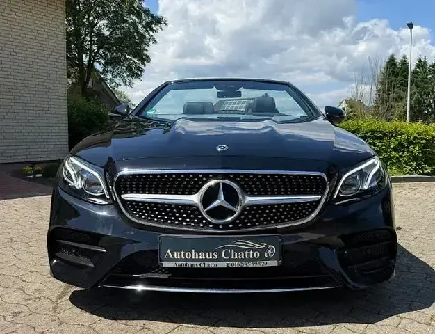 Gebraucht Mercedes E300 AMG line 258 PS (189 kW) 2020 Obsidianschwarz Cabrio
