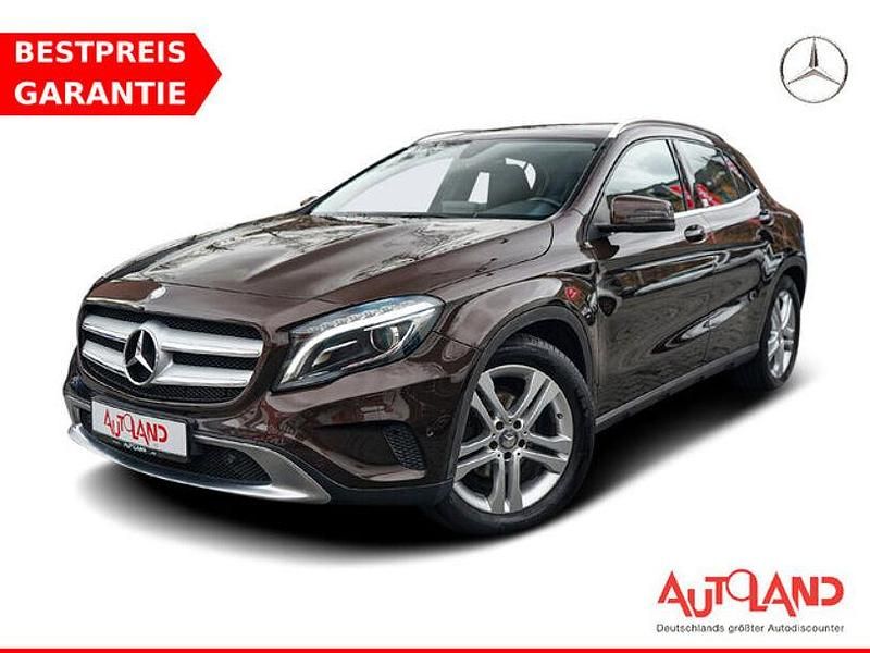 Gebraucht Mercedes GLA200 156 PS (114 kW) 2015 Braun SUV