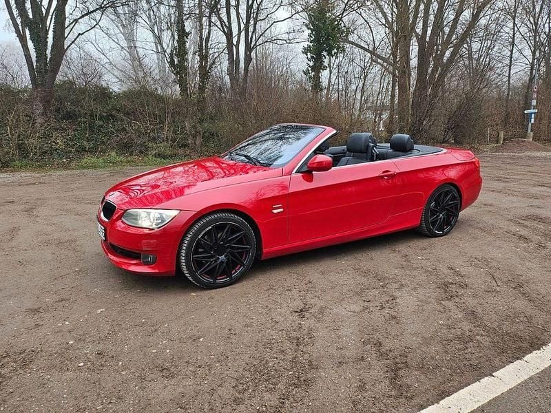 Gebraucht BMW 320 Cabriolet Sport Line 184 PS (135 kW) 2011 Rot Cabrio