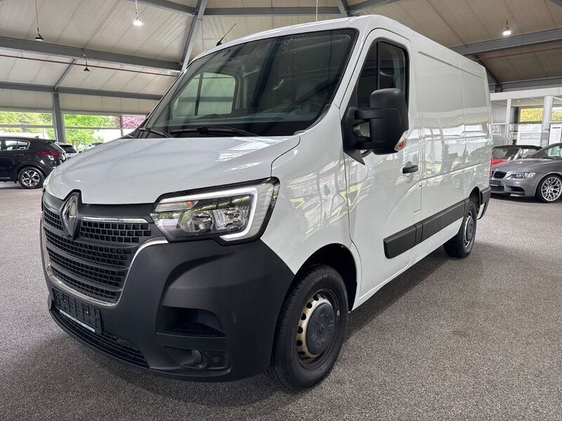 Weiß Gebraucht 2021 Renault Master Van | 20.890 € - Bild 1/4