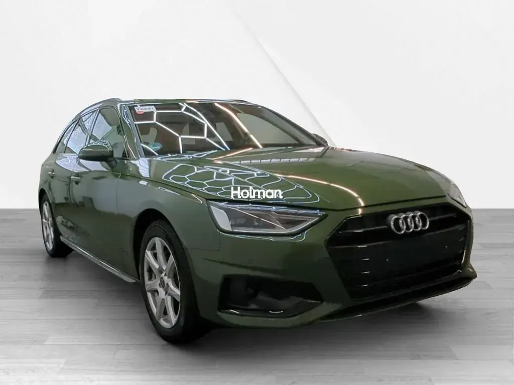 Używany Audi A4 204 KM (150 kW) 2024 Zielony Kombi