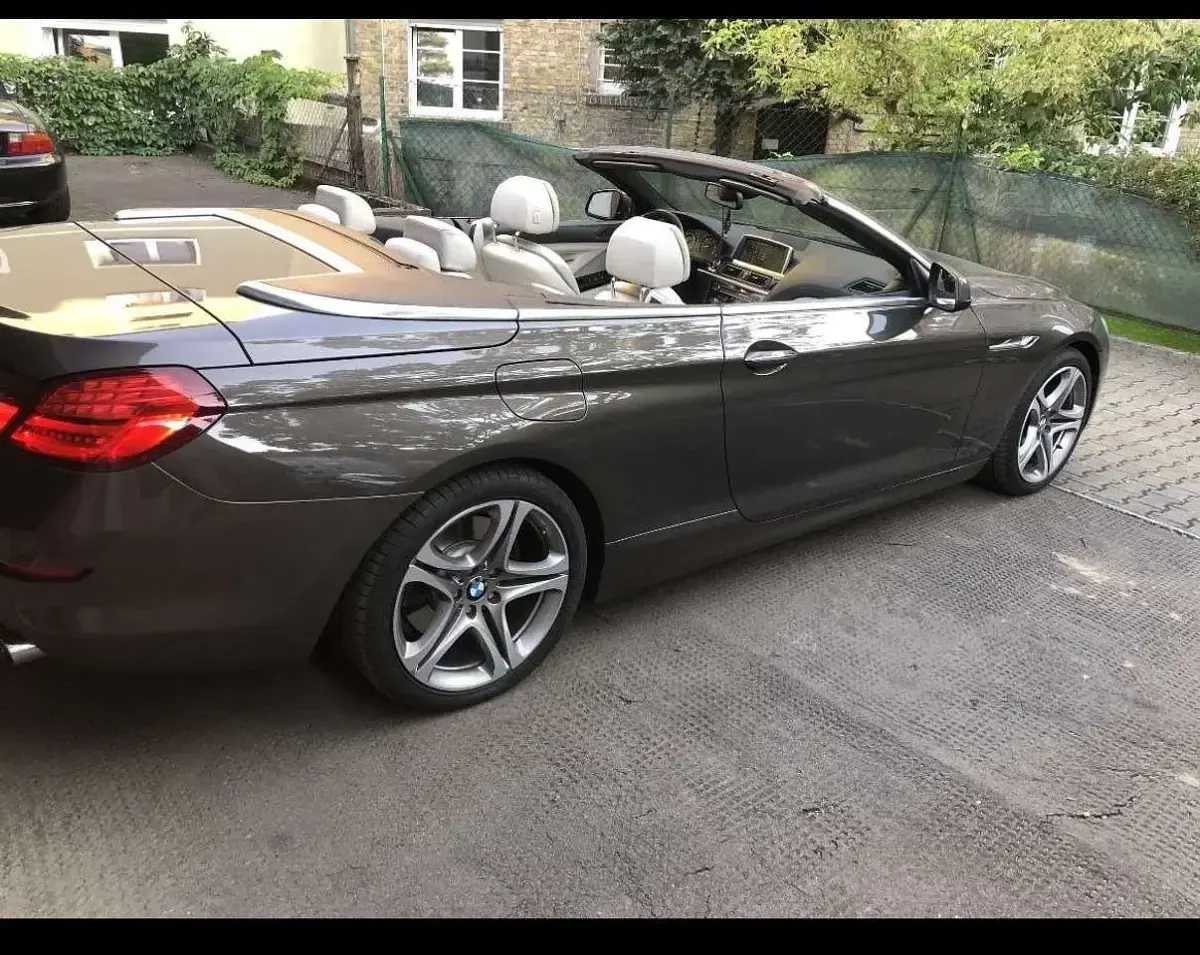 Gebraucht BMW 640 Cabriolet 313 PS (230 kW) 2012 Braun Cabrio