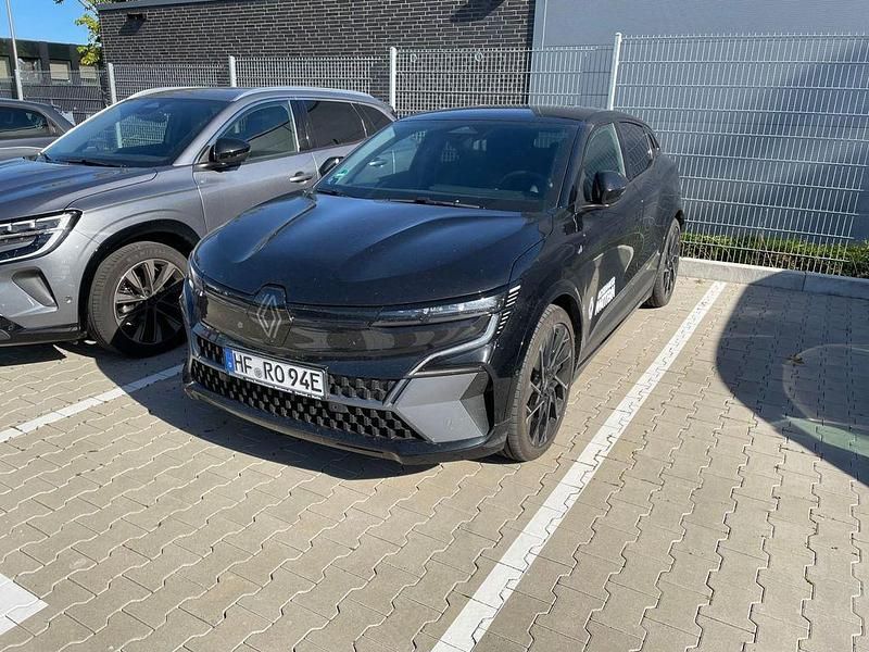Gebraucht Renault Megane E-Tech 160 kW (218 PS) 2025 Sternenschwarz Limousine