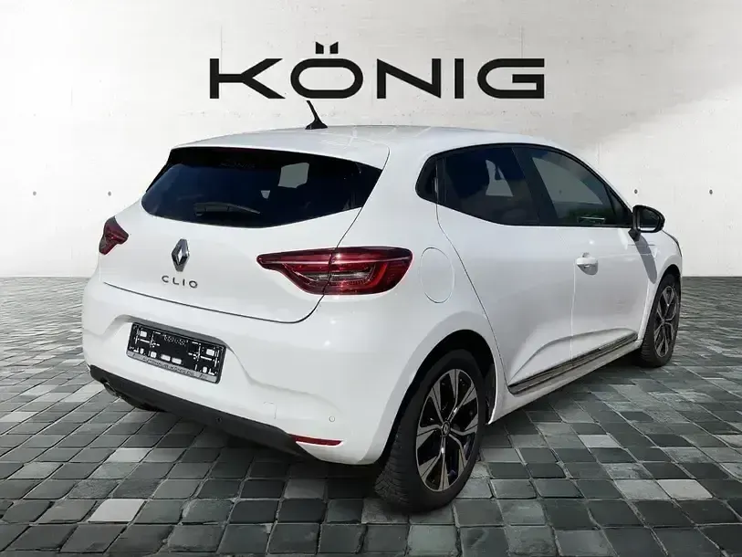 Gebraucht Renault Clio Evolution 140 PS (102 kW) 2023 Weiss Kleinwagen