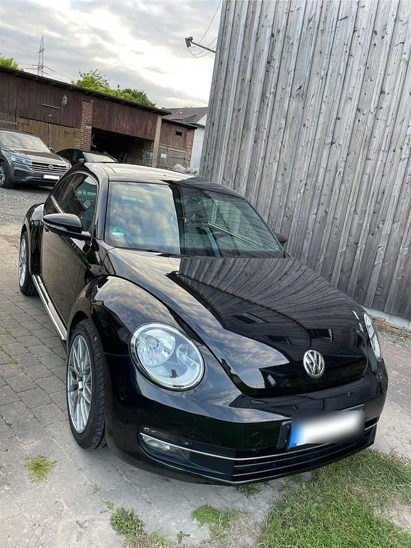 Schwarz Gebraucht 2013 VW Beetle Limousine | 8.900 € (Guter Preis) - Bild 1/4