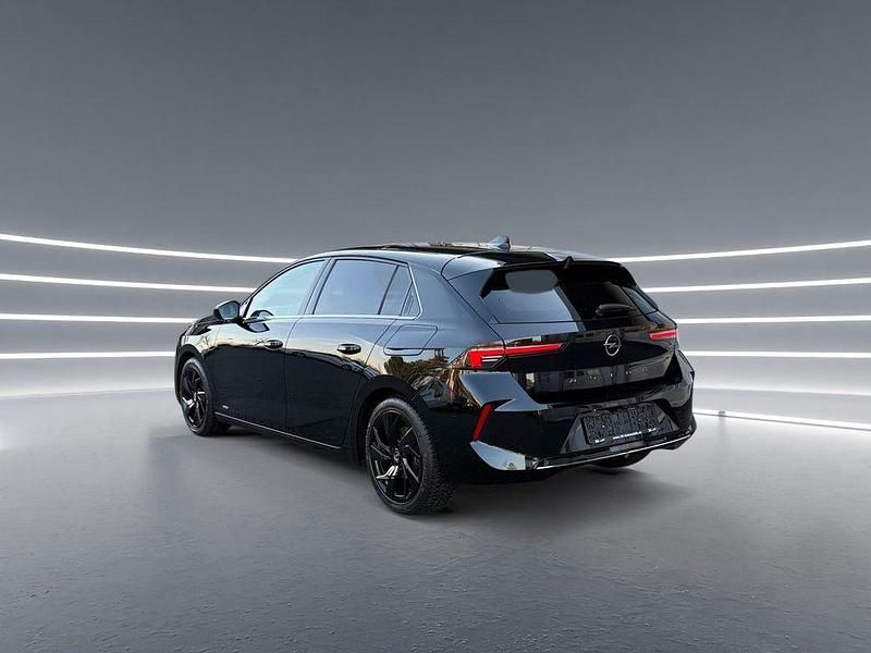 Gebraucht Opel Astra Ultimate 150 PS (110 kW) 2022 Schwarz Limousine