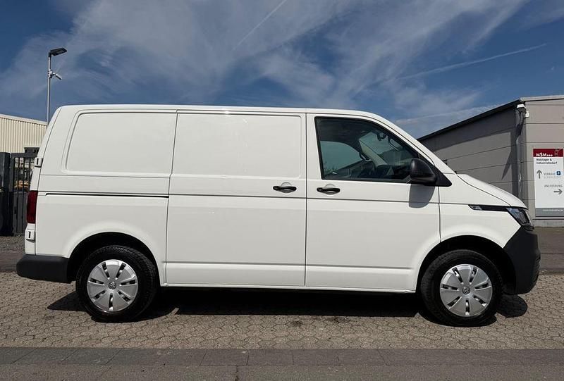 Używany VW Transporter 150 KM (110 kW) 2022 Biały Van