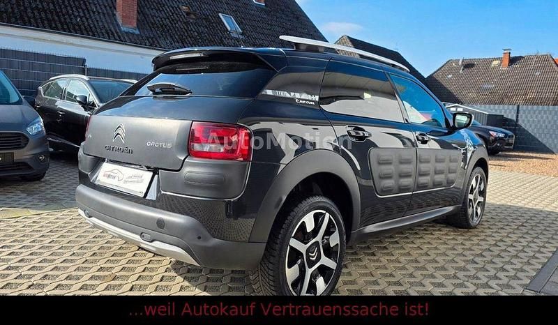 Usado Citroën C4 Rip Curl 99 HP (72 kW) 2017 Preto SUV