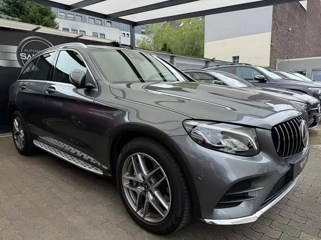 Gebraucht Mercedes GLC220 AMG line 170 PS (125 kW) 2018 Grau SUV