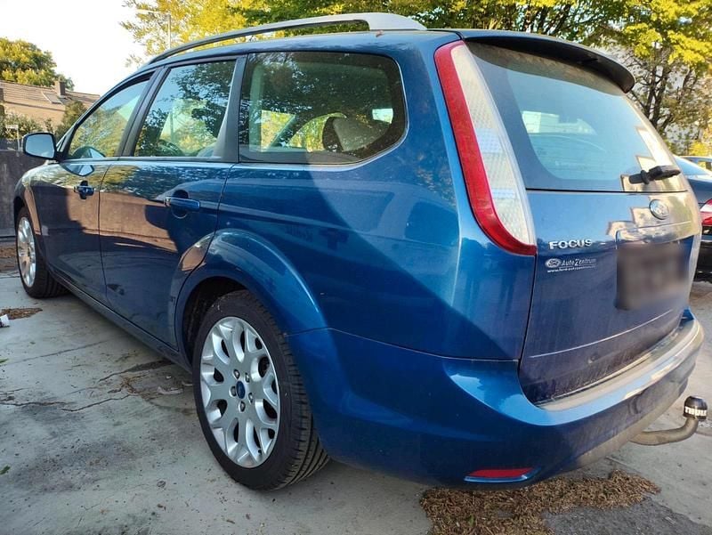 Usata Ford Focus 116 CV (85 kW) 2009 Blu Station wagon