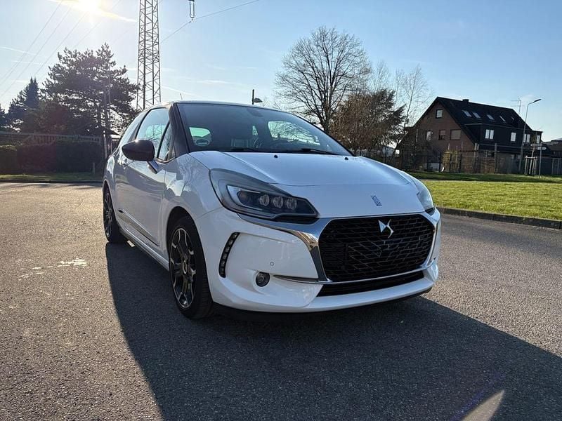 Gebraucht Citroën DS3 131 PS (96 kW) 2016 Weiß Kleinwagen