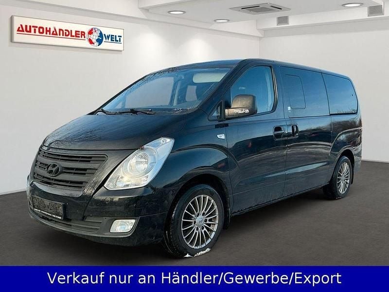 Schwarz Gebraucht 2014 Hyundai H-1 Comfort Van / Kleinbus | 10.999 € (Guter Preis) - Bild 1/3