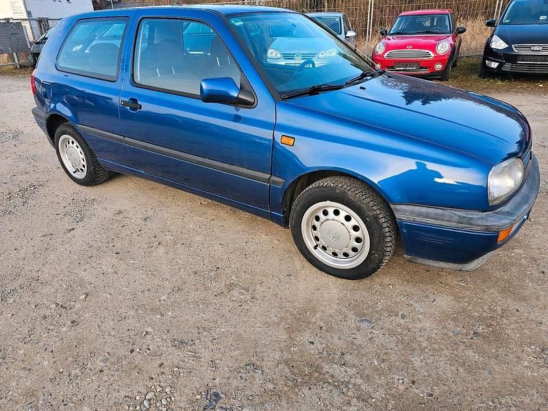 Gebraucht VW Golf 90 PS (66 kW) 1995 Blau Coupé