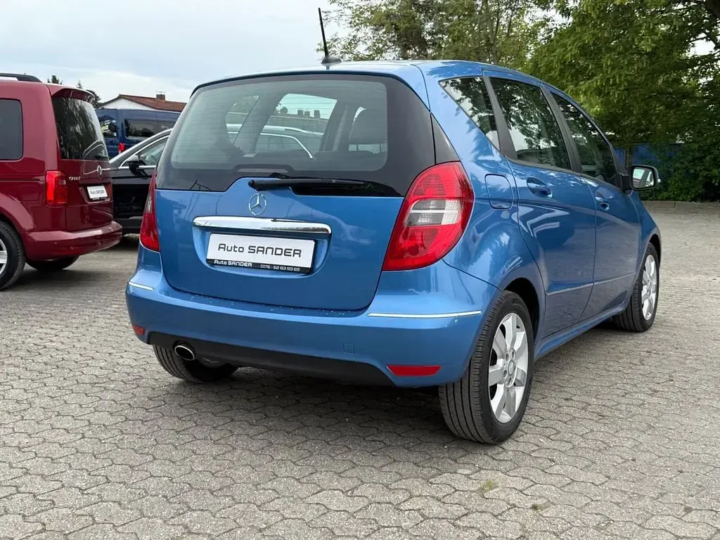 Gebraucht Mercedes A170 116 PS (85 kW) 2008 Blau Limousine