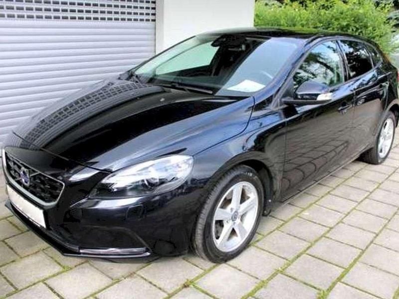 Schwarz Gebraucht 2014 Volvo V40 You! Kombi | 7.200 € (Superpreis) - Bild 1/4