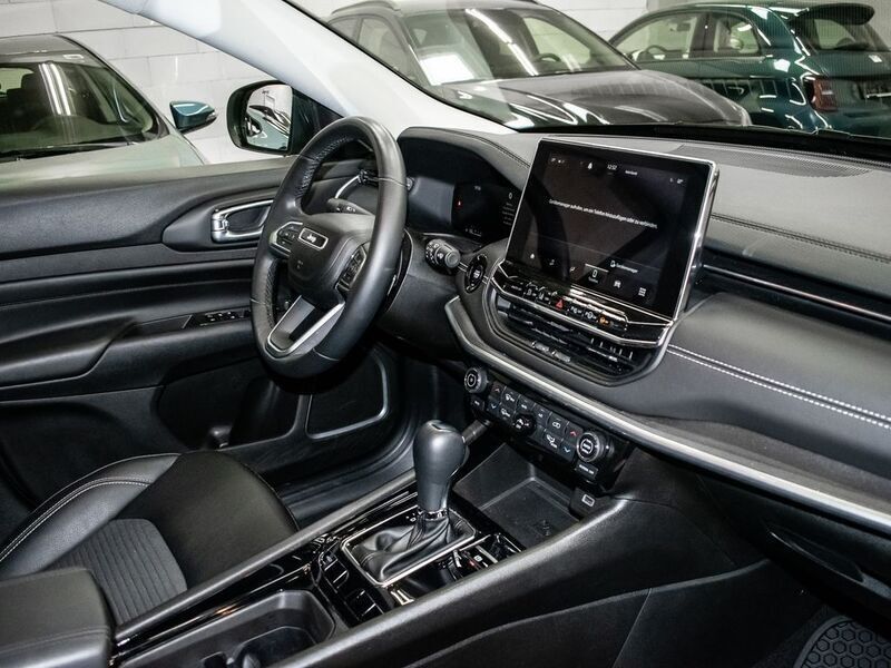 Gebraucht Jeep Compass Limited 131 PS (96 kW) 2023 Schwarz SUV