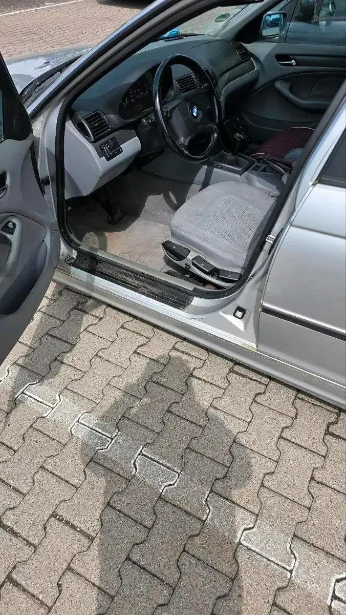 Occasion BMW 320 150 ch (110 kW) 2004 Argent Break