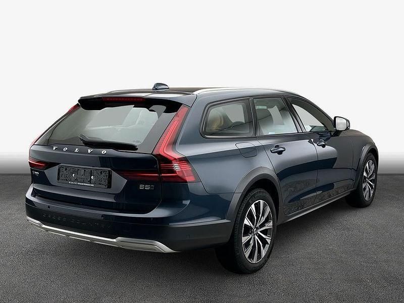 Gebraucht Volvo V90 CC Ultimate 235 PS (172 kW) 2023 Denim blaumetallic Kombi
