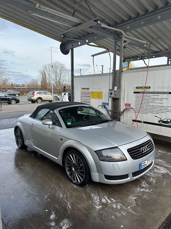 Gebraucht Audi TT Roadster Performance 224 PS (164 kW) 2002 Silber Cabrio